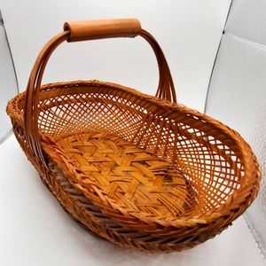 Small Vintage Basket